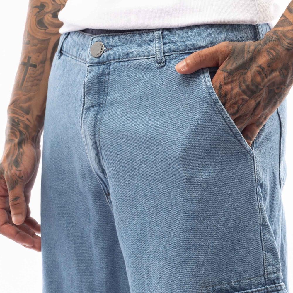 image_d343cf60-8703-42ea-8fa1-f80100e9a83e