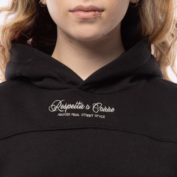 Segunda imagem do produto Blusa Feminina Canguru Slitline