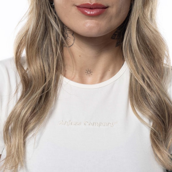 Segunda imagem do produto Blusinha Feminina Enclosure