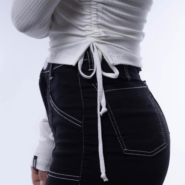 Segunda imagem do produto Blusinha Frizz