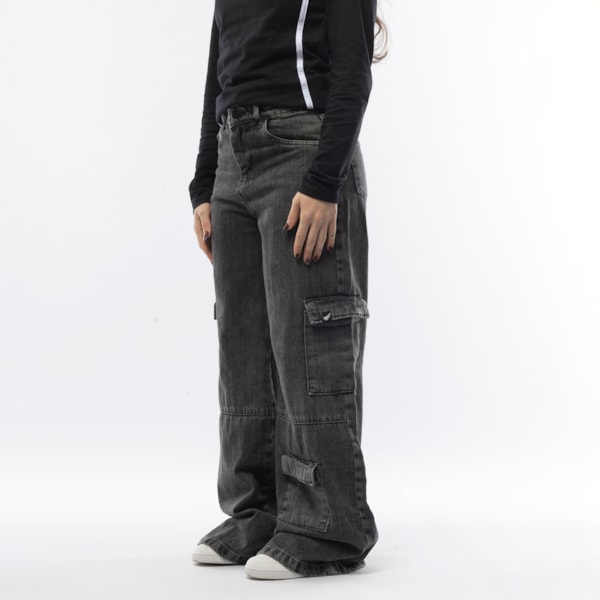 Segunda imagem do produto Calça Feminina Pockets