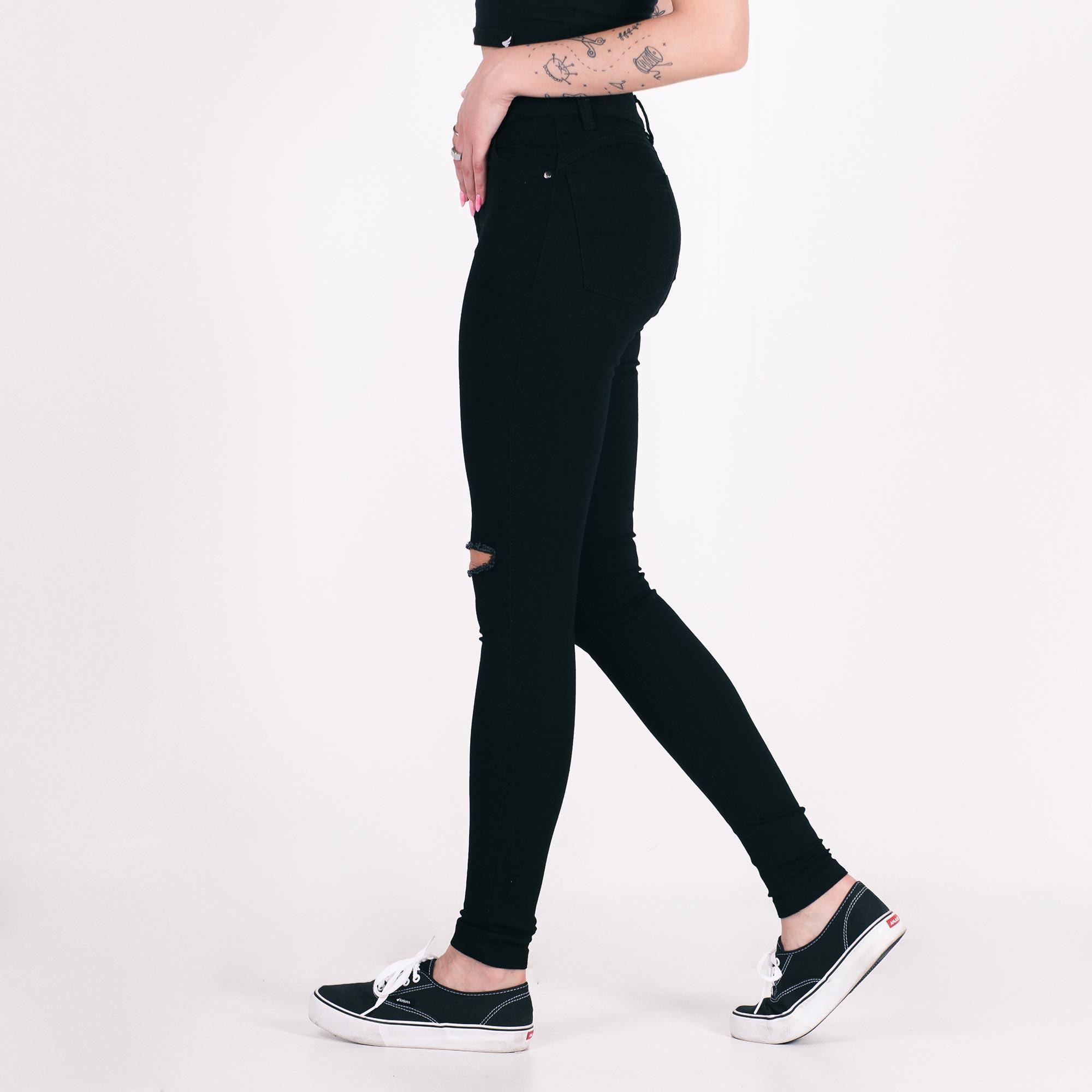 image_f6ef9999-dc47-4b7d-9a2f-950906aa186c