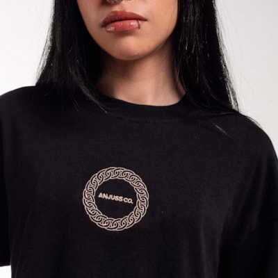 Segunda imagem do produto Camiseta Feminina Cropped Controlled