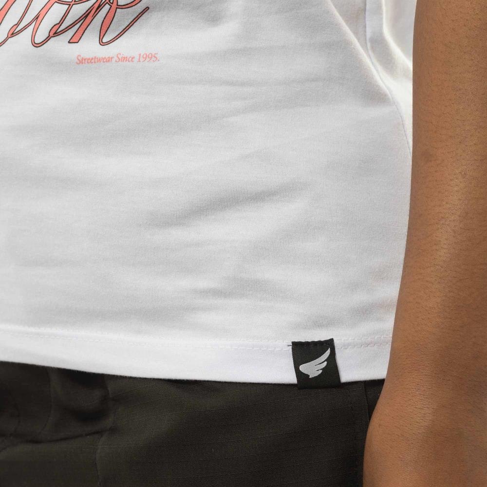 image_eaa200d9-0522-4e4d-a2f6-7beb9f596561