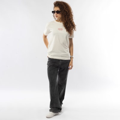 Camiseta Feminina Over Bracket