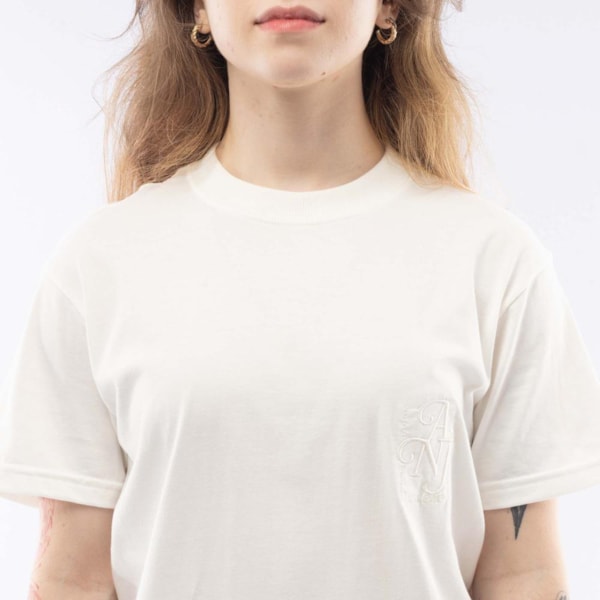 Segunda imagem do produto Camiseta Feminina Over Chicago