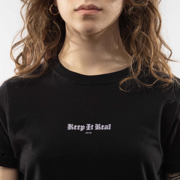 Segunda imagem do produto Camiseta Feminina Shook