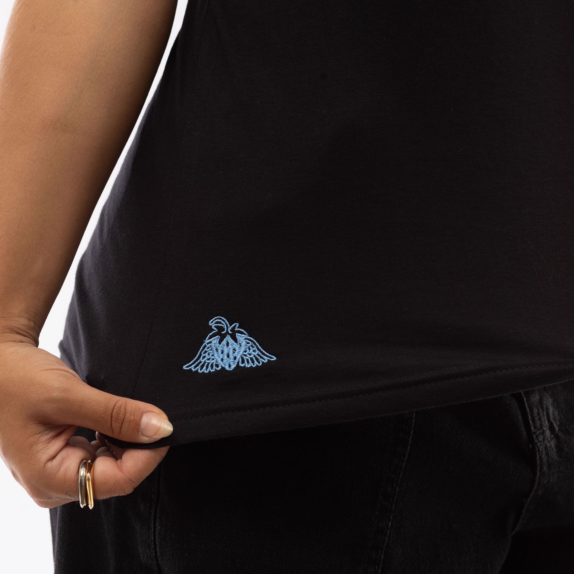 image_f7a3d2d0-7c98-4643-9df8-c19cb3285c62