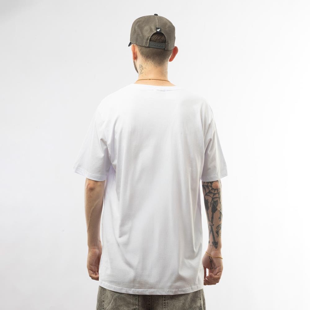 image_f9def7cc-52fe-48ac-b30d-83eb6b33c98a