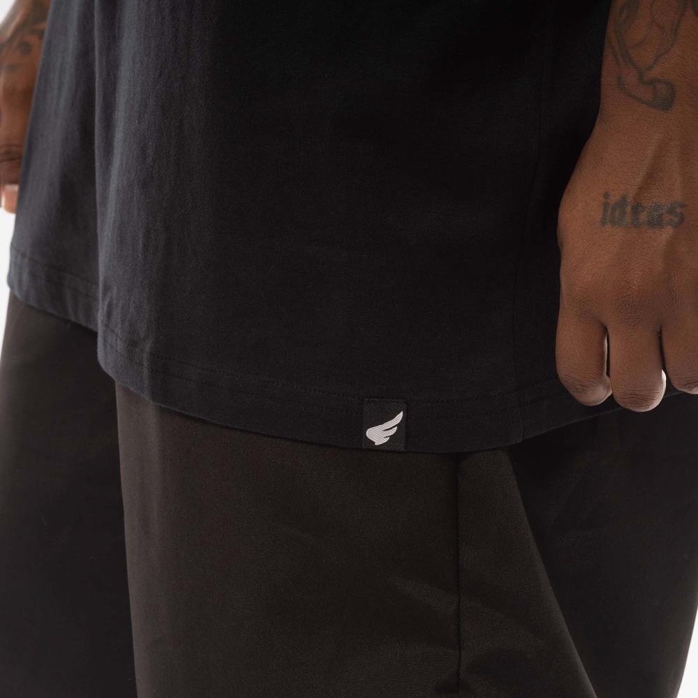 image_6ea8a8de-c428-4504-b5ba-51a9f6d2d7ee