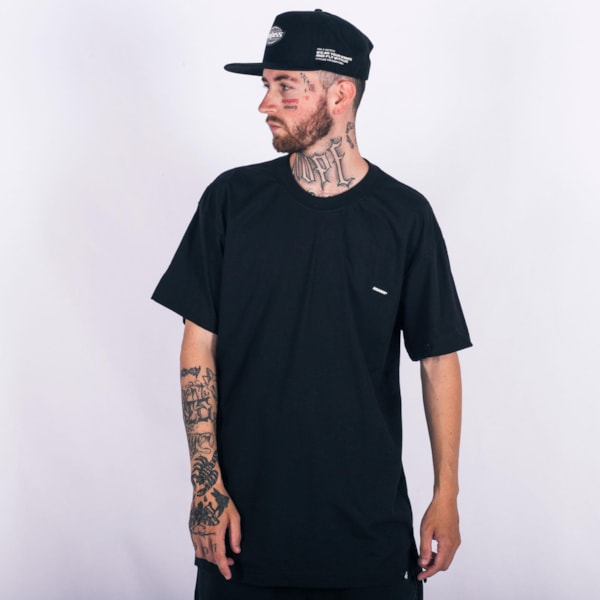 Camiseta Masculina Long Rupture