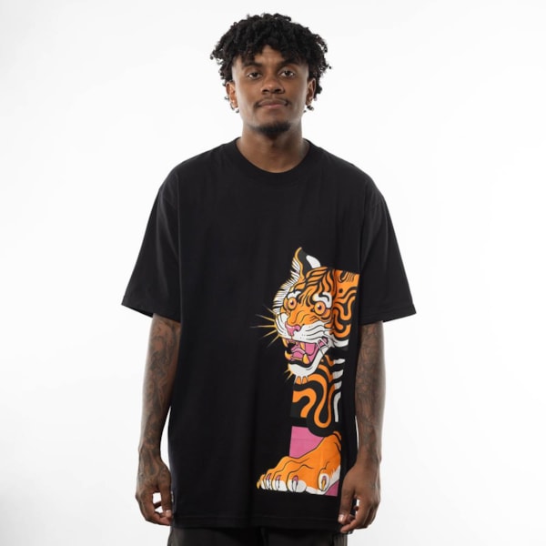 Camiseta Masculina Marcella Calado