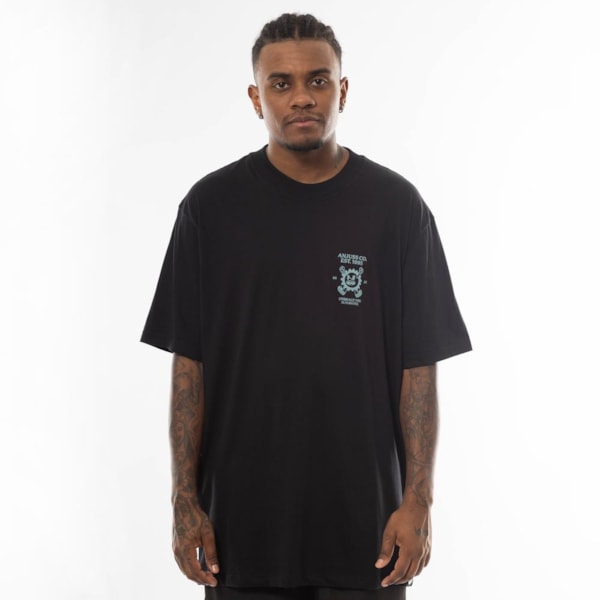 Camiseta Masculina Over Embrace