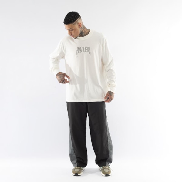 Segunda imagem do produto Camiseta Masculina Over Saint