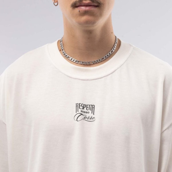 Segunda imagem do produto Camiseta Masculina Over Utopia