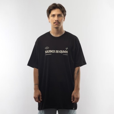 Camiseta Masculina Raised