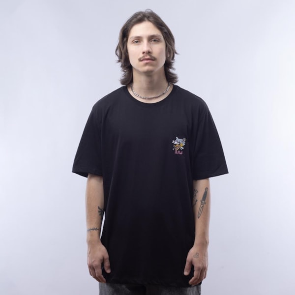 Camiseta Masculina Rebel