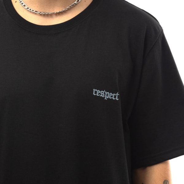 Segunda imagem do produto Camiseta Masculina Respect