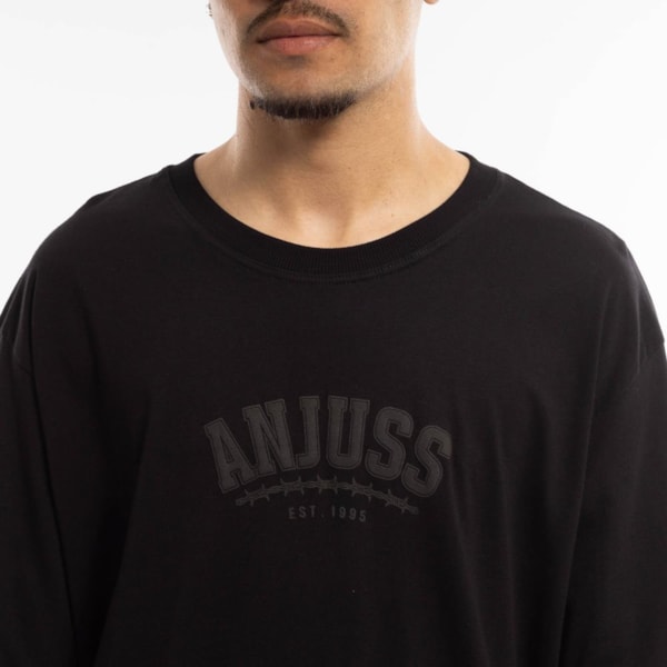 Segunda imagem do produto Camiseta Masculina Wireframe