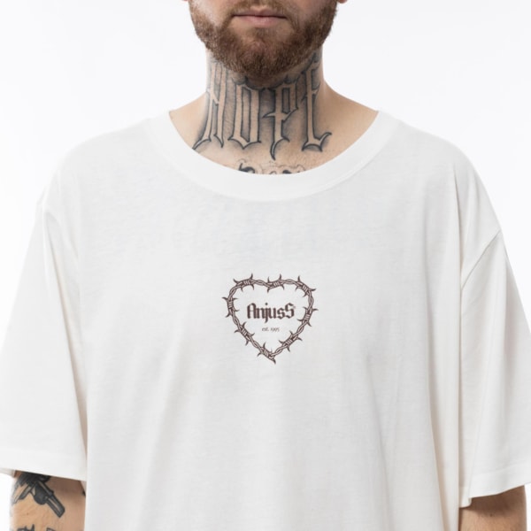 Segunda imagem do produto Camiseta Unisex Over Barbwire