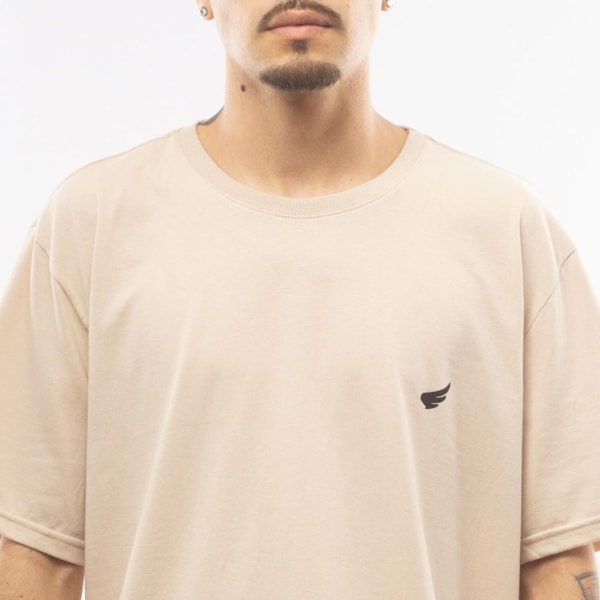 Segunda imagem do produto Camiseta Wings Light