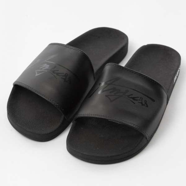 Chinelo Slide Corner