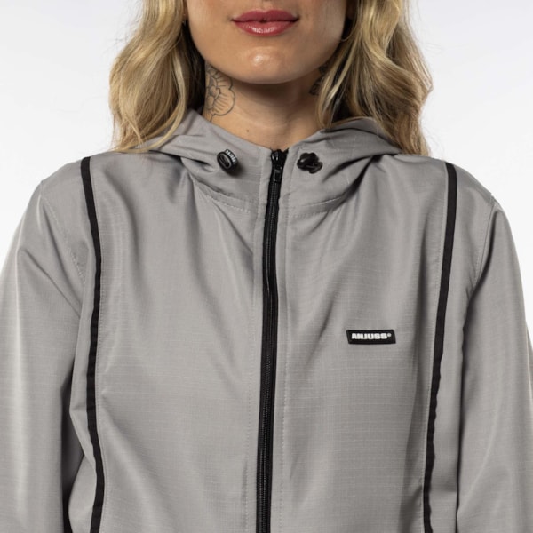 Segunda imagem do produto Corta Vento Feminino Track