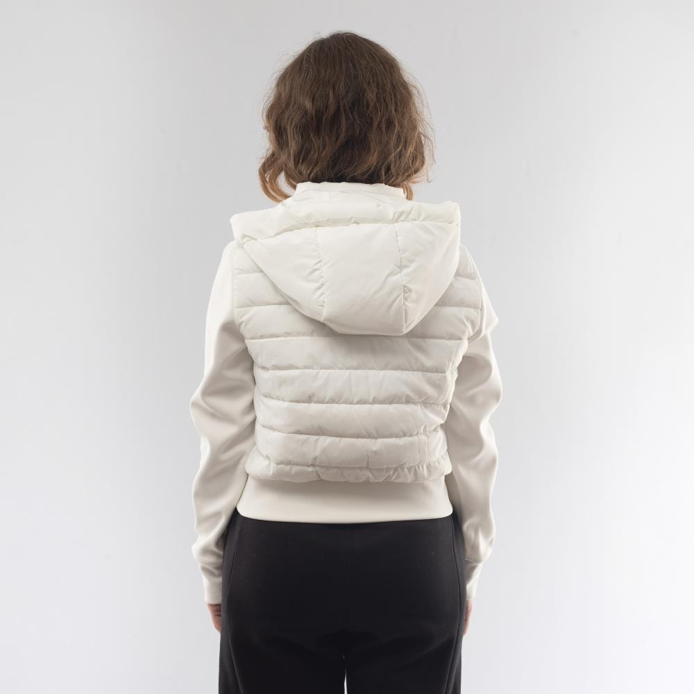 image_f1e9ac20-1fc6-43d5-99f2-1724b13225d0