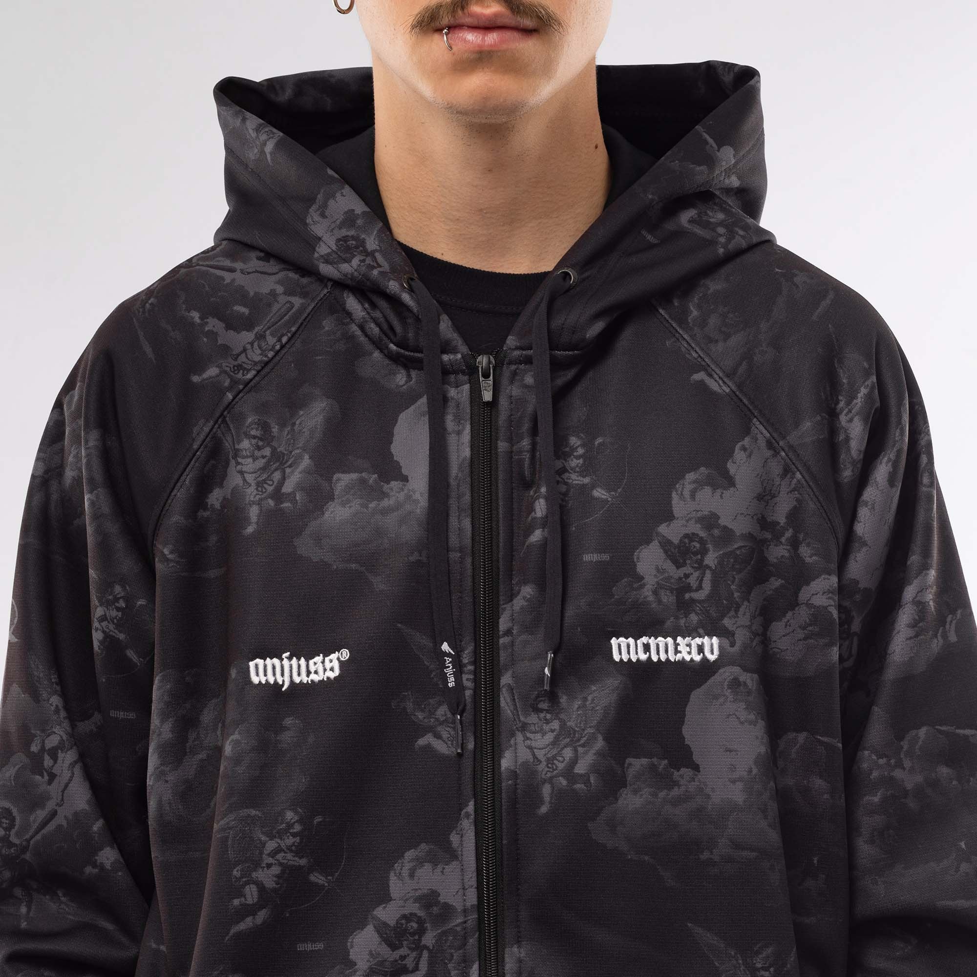 image_7f891bcd-f196-47bd-87a7-d90f39f8651c