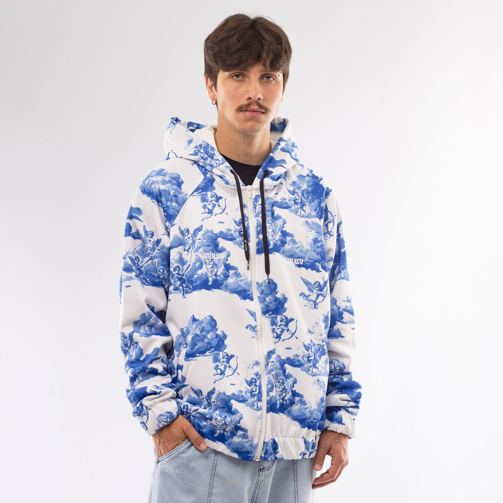 image_2e6b2ddd-ca40-4507-96d7-c0434fc88052