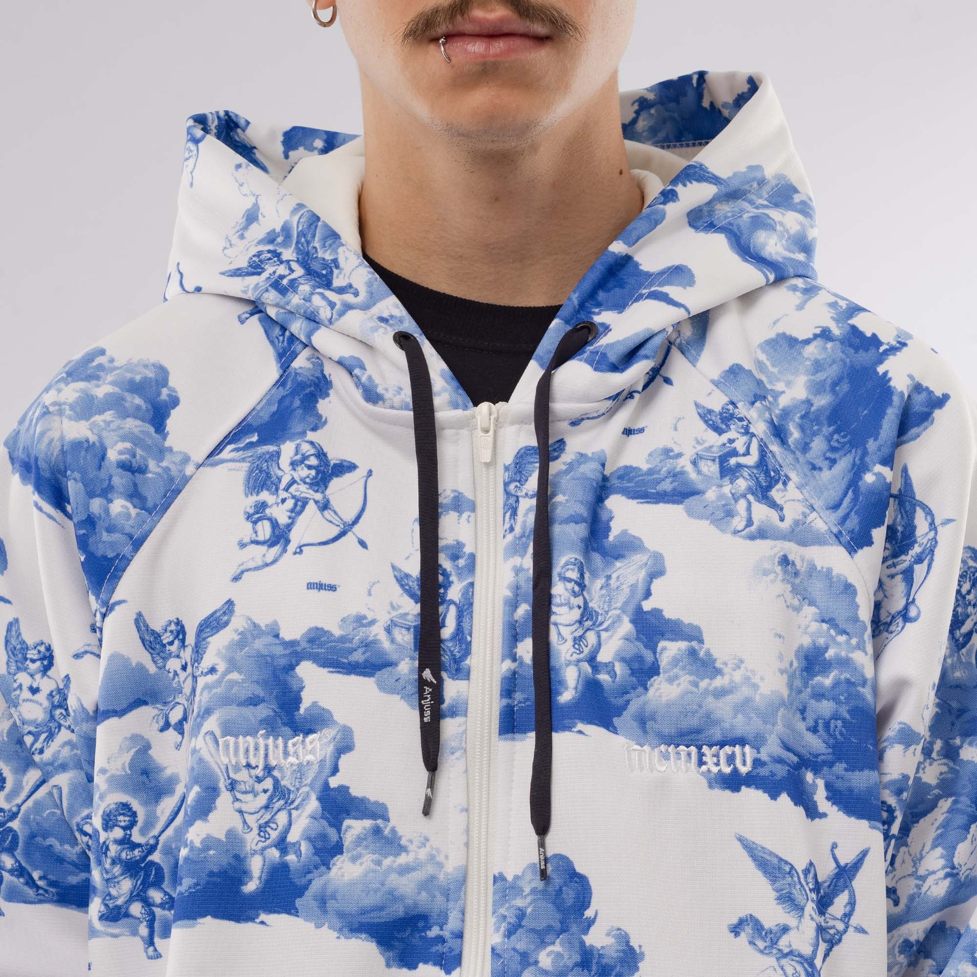 image_682c3c30-27f3-4fa4-8417-274a6ecc266f