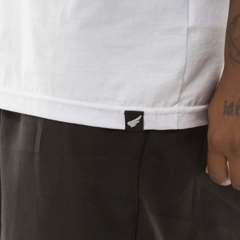 image_e8f8a27f-4567-48c5-88d0-81e02c80d0a6