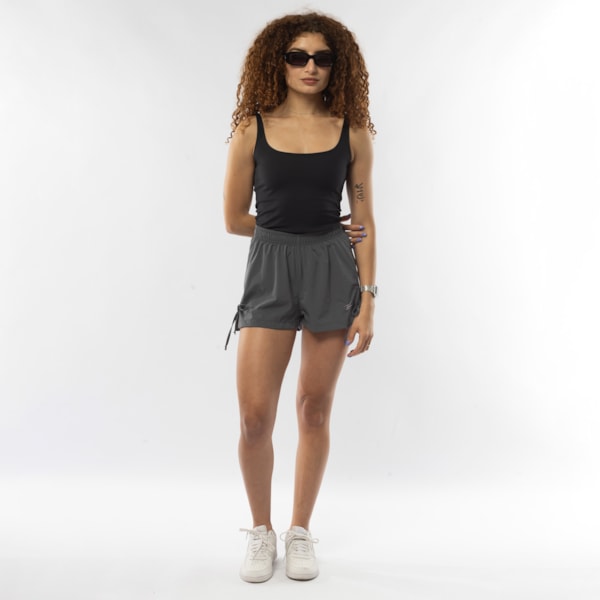 Shorts Feminino Beast