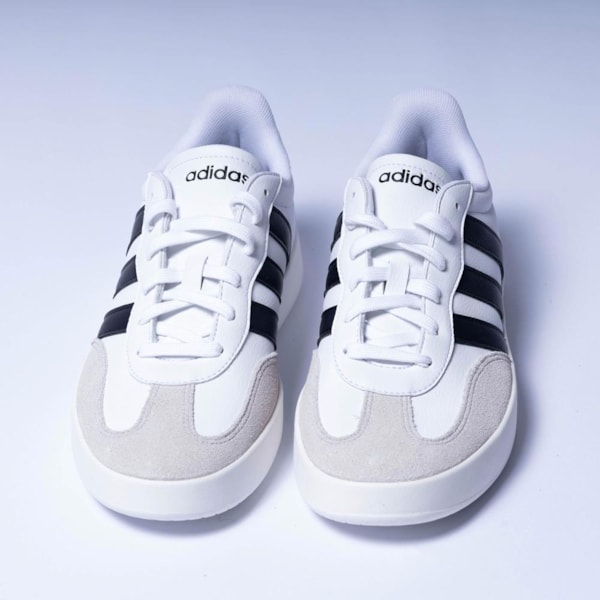 Tênis Adidas Barreda