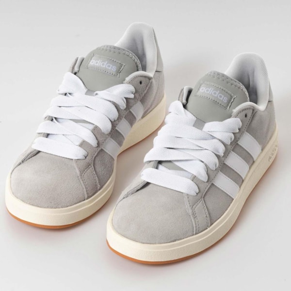 Tênis Adidas Grand Court Base Suede Cz