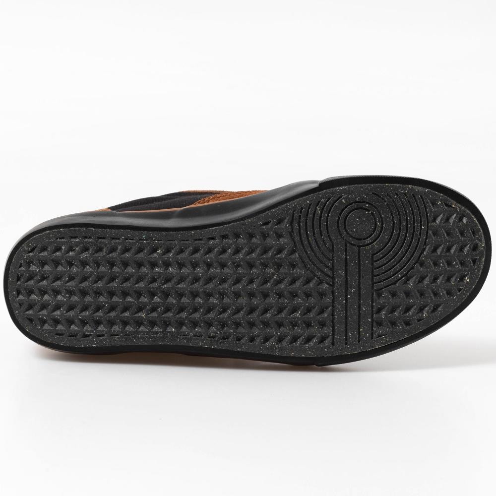 image_b5c3be30-1e4a-490a-8b40-22460cfc357d