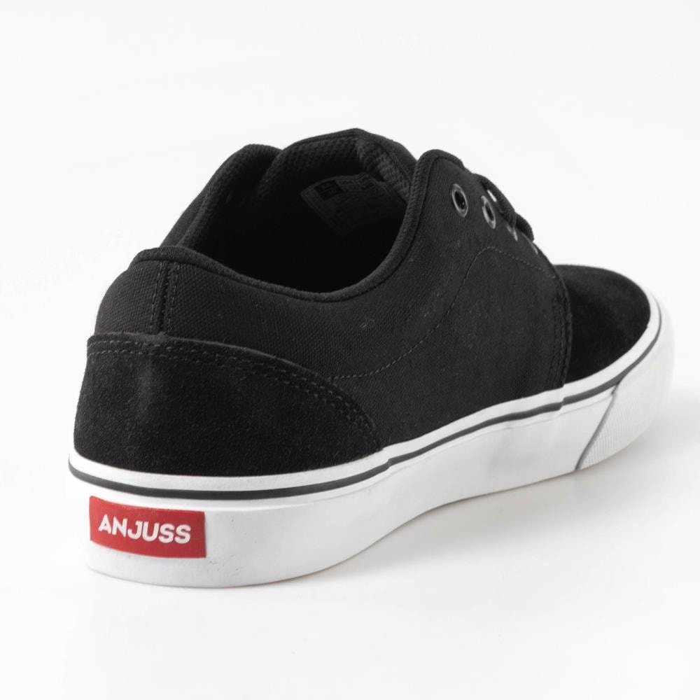 image_07c295e0-7c3f-4302-9abd-49b7a098d984