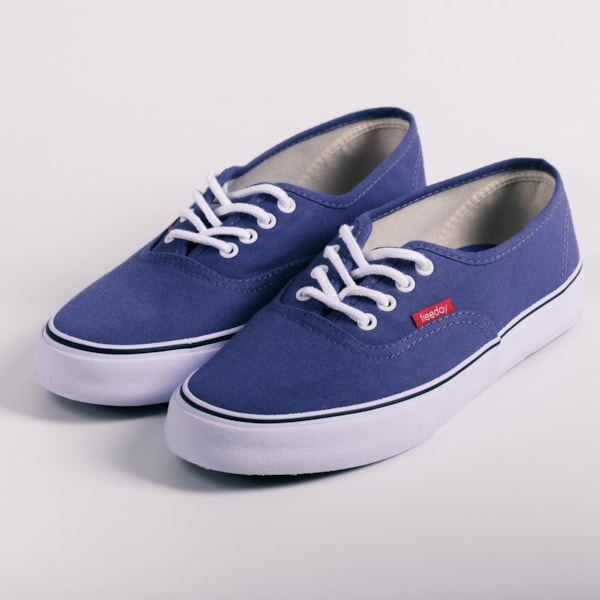 Segunda imagem do produto Tênis Freeday Feminino Classic Azul/Bco