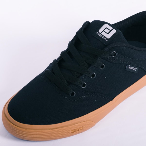 Segunda imagem do produto Tênis Freeday Flip Pto/Natural