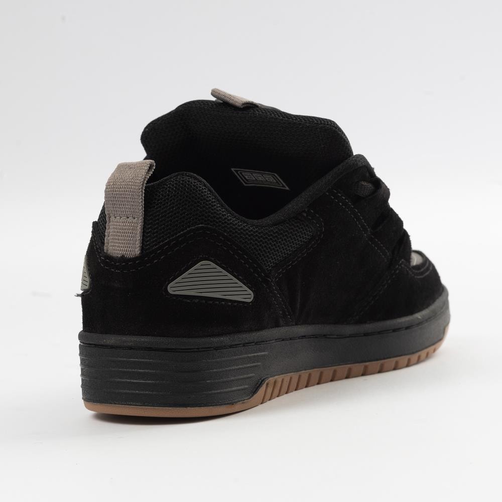 image_6c217ad2-cc2b-4c85-aefe-4165a403df00