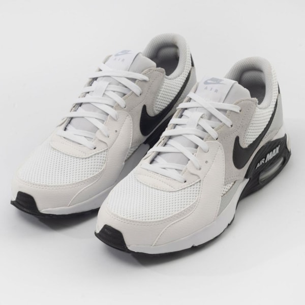 Tênis Nike Air Max Excee Off/Bco/Pto